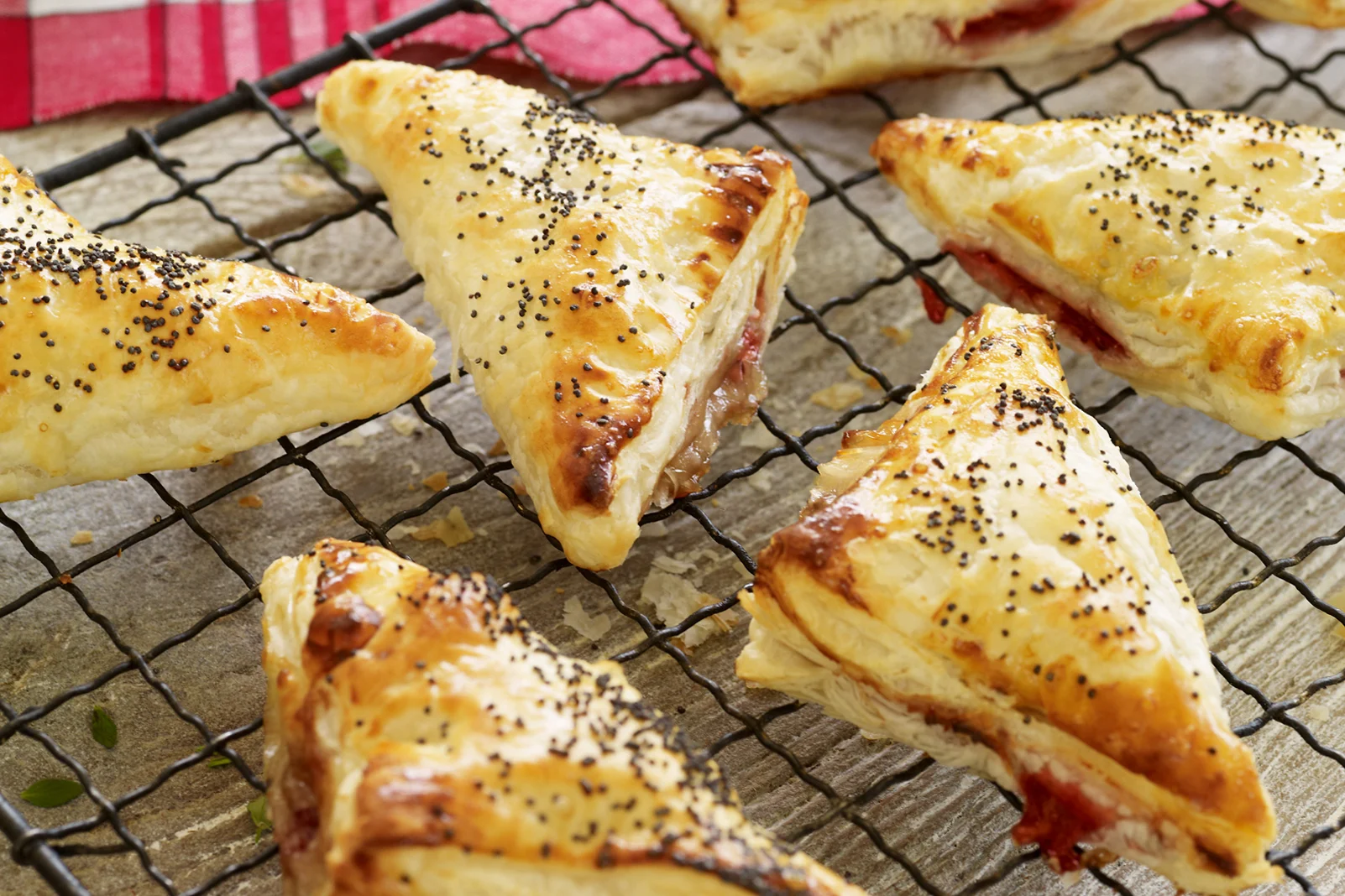 Cranberry & Camembert Puffs